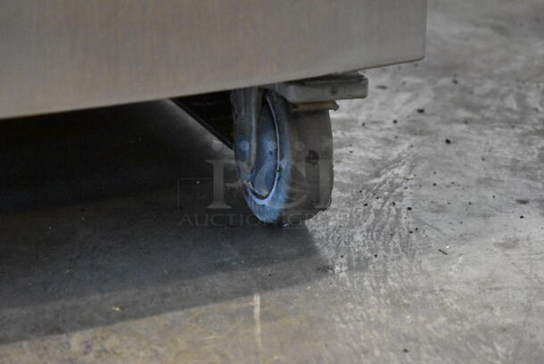 Fresh N Squeeze 2 CEN MFJ Stainless Steel Commercial Floor Style Automatic Citrus Juicer on Commercial Casters. 110 Volts, 1 Phase. Tested and Powers On But Parts Do Not Move - Image 6 of 10