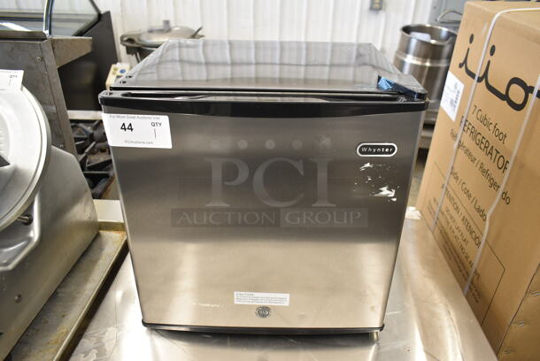 BRAND NEW SCRATCH AND DENT! Whynter CUF-112SS Stainless Steel Mini Freezer. 115 Volts, 1 Phase. Tested and Working! - Image 1 of 7