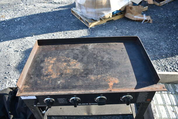 Black Stone 1554 Metal Propane Gas Powered  Outdoor Catering Flat Top Griddle. - Image 4 of 10