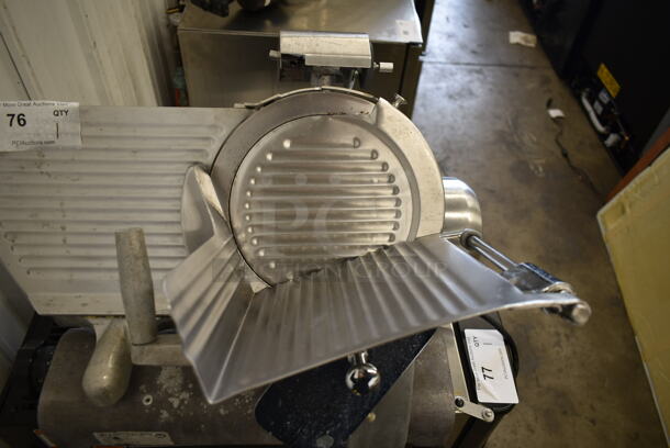 Globe GC510 Stainless Steel Commercial Countertop Meat Slicer w/ Blade Sharpener. 115 Volts, 1 Phase. Tested and Working! - Image 3 of 6