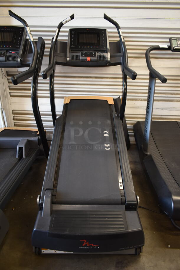 Freemotion FMTK74810.7 i11.9 Incline Trainer Metal Commercial Floor Style Treadmill. 110-120 Volts, 1 Phase. Tested and Powers On But Parts Do Not Move - Image 2 of 12