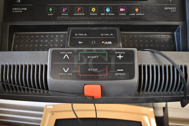 Freemotion FMTK74810.7 i11.9 Incline Trainer Metal Commercial Floor Style Treadmill. 110-120 Volts, 1 Phase. Tested and Powers On But Parts Do Not Move - Image 7 of 12