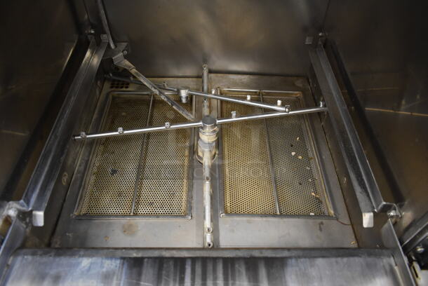 2017 Noble Wareforce UH30-E Stainless Steel Commercial Undercounter Dishwasher. 208-230 Volts, 1 Phase. - Image 8 of 9