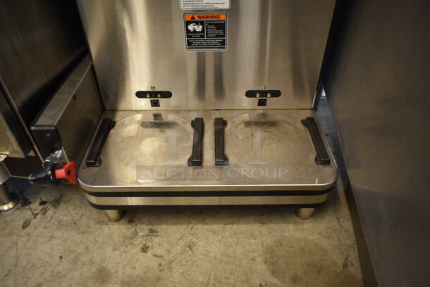 2019 Bunn ICB TWIN SH Stainless Steel Commercial Countertop Double Coffee Machine w/ Hot Water Dispenser. 120/240 Volts, 1 Phase.  - Image 4 of 6