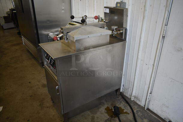 Henny Penny RB 500 Stainless Steel Commercial Floor Style Electric Powered Pressure Fryer. 208 Volts, 3 Phase.  - Image 2 of 10