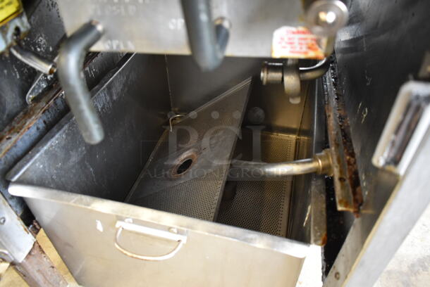 Henny Penny RB 500 Stainless Steel Commercial Floor Style Electric Powered Pressure Fryer. 208 Volts, 3 Phase.  - Image 8 of 10