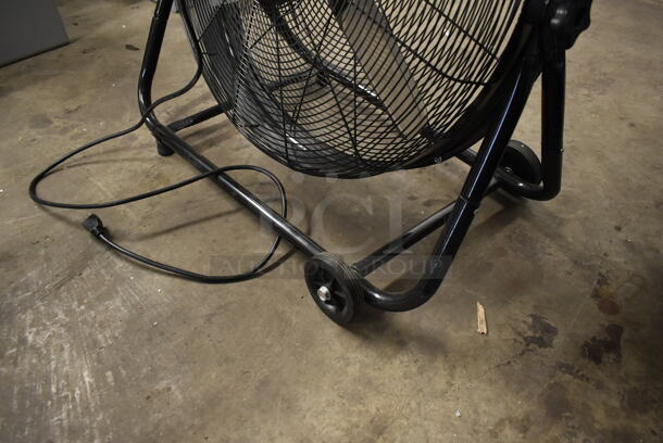 Xtreme Power Metal Commercial Floor Style 24" Fan. 120 Volts, 1 Phase. Tested and Working! - Image 7 of 8