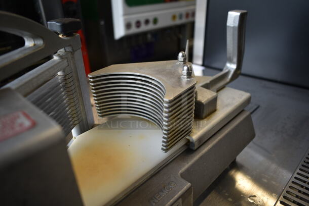 Metal Commercial Tomato Slicer. - Image 4 of 6