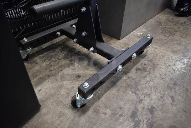 Rogue Black Metal Bumper Plate Weight Rack on Commercial Casters. - Image 5 of 5