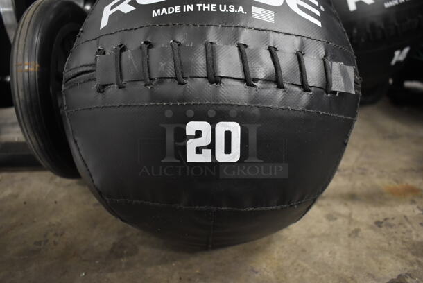 Rogue Black 20 Pound Medicine Ball. - Image 3 of 5