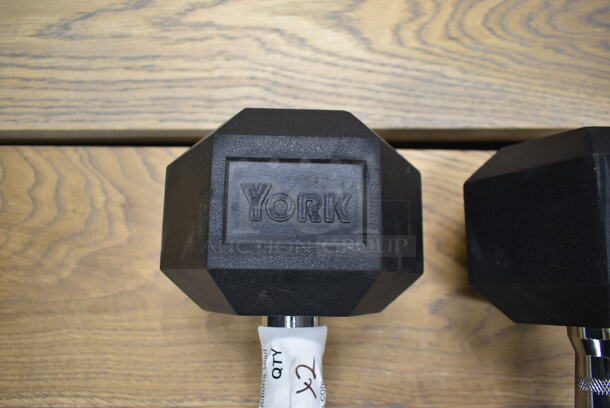 2 York Metal 30 Pound Rubber Hex Dumbbells. 2 Times Your Bid! - Image 5 of 6
