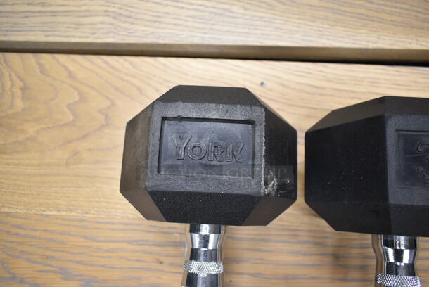 2 York Metal 30 Pound Rubber Hex Dumbbells. 2 Times Your Bid! - Image 5 of 6