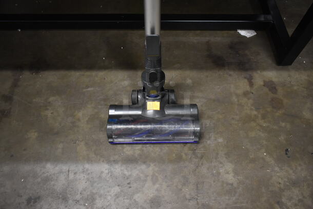Moosoo XL-618A Vacuum Cleaner.  - Image 3 of 7