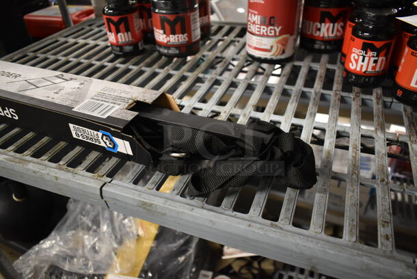BRAND NEW IN BOX! Rogue Speed Ladder. - Image 6 of 6