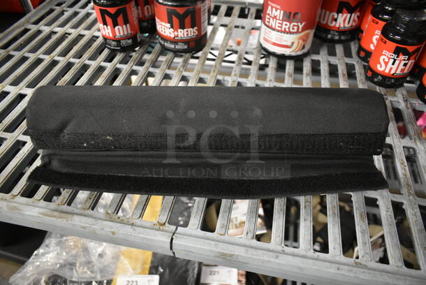 Yes4all Olympic Bar Shoulder Cushion. - Image 4 of 5