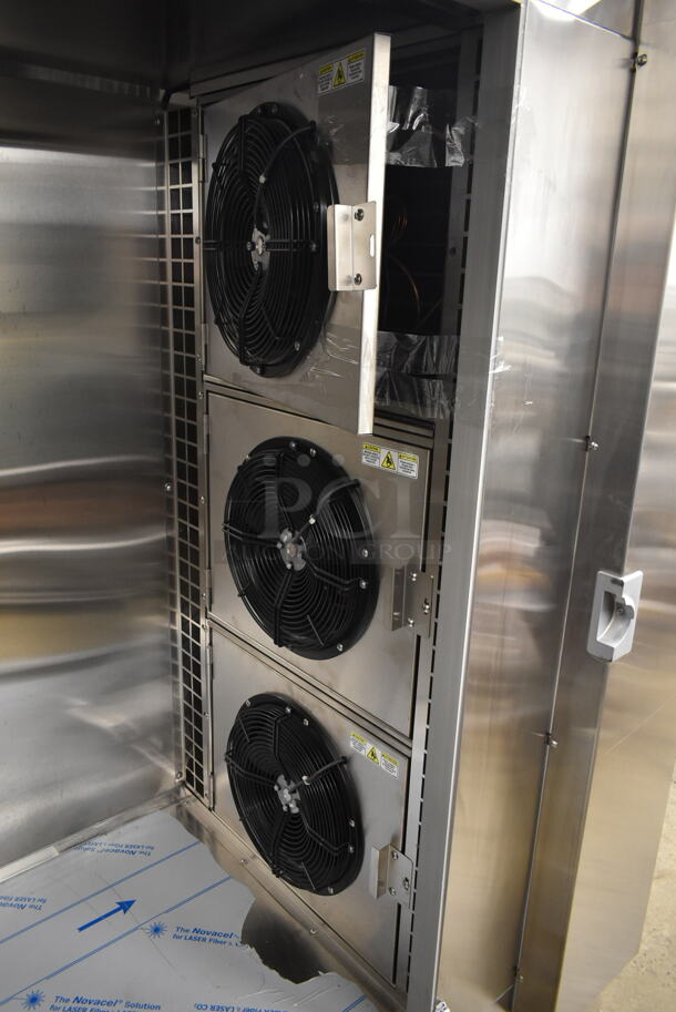 BRAND NEW! 2019 Alto Shaam QC3-100R Stainless Steel Commercial Floor Style Blast Chiller w/ 3 Probes. Comes w/ Remote RivaCold Compressor and Metal Pan Transport Rack. 115/208-230 Volts, 1 Phase. Stock Picture Used as Gallery Picture - Image 7 of 12