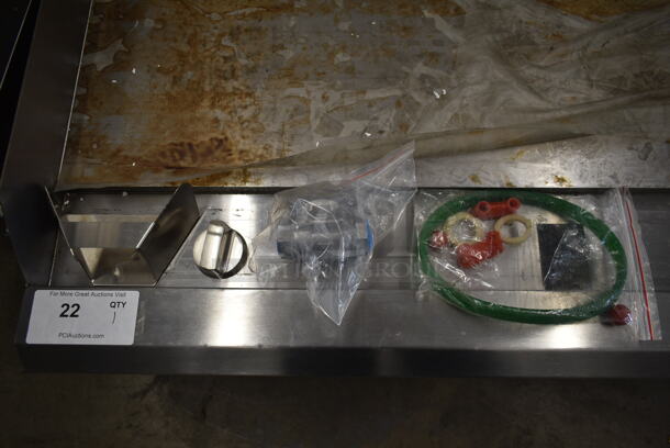 BRAND NEW SCRATCH AND DENT! 2023 Avantco 177CAG48MG Stainless Steel Commercial Countertop Natural Gas Powered Flat Top Griddle. 30,000 BTU. Tested and Working! - Image 3 of 5