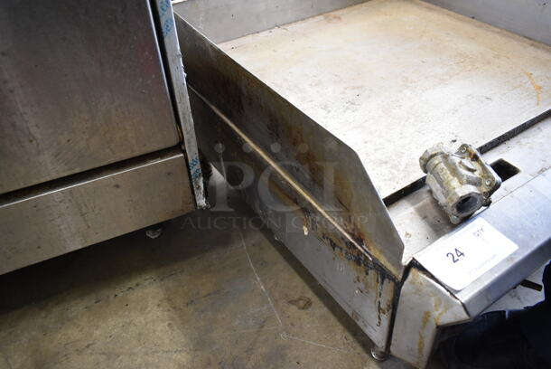 Stainless Steel Commercial Countertop Natural Gas Powered Flat Top Griddle. - Image 7 of 7