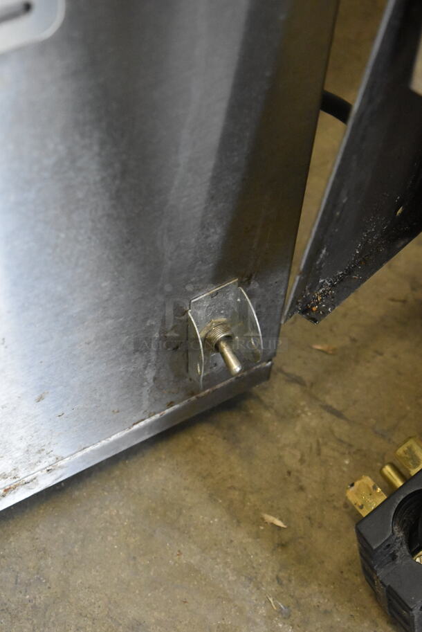 Bunn ITCB-DV Stainless Steel Commercial Countertop Iced Tea Machine. 120 Volts, 1 Phase. - Image 5 of 7