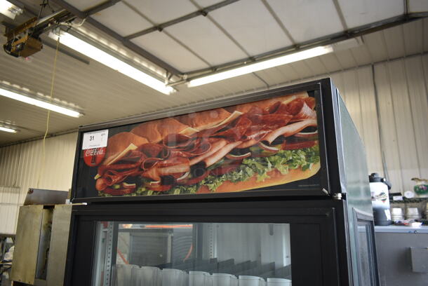 True GEM-26 Metal Commercial Single Door Reach In Cooler Merchandiser w/ Poly Coated Racks and Drink Sliders. 115 Volts, 1 Phase. Tested and Working! - Image 4 of 7