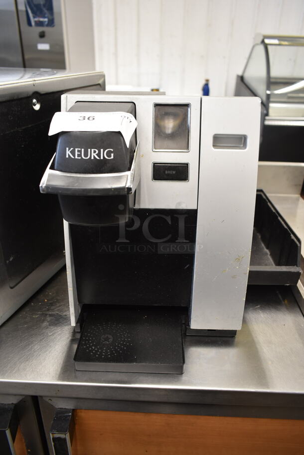 Keurig K150 Metal Countertop Single Cup Coffee Machine. 120 Volts, 1 Phase.  - Image 3 of 10