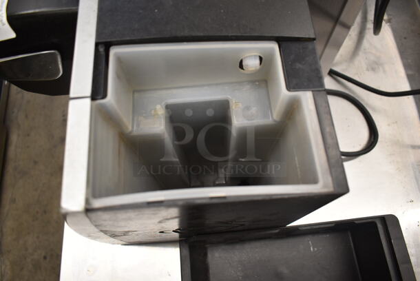Keurig K150 Metal Countertop Single Cup Coffee Machine. 120 Volts, 1 Phase.  - Image 7 of 10