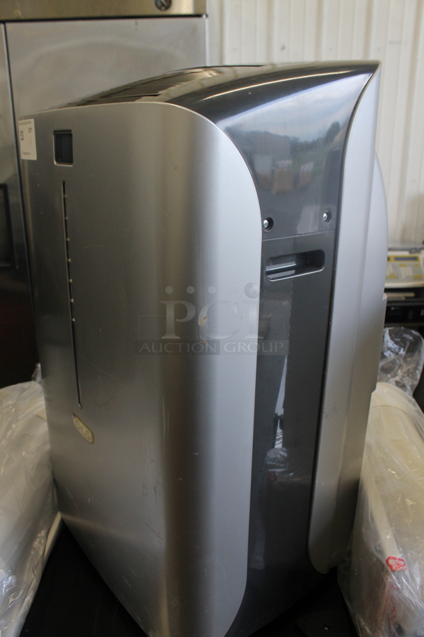 BRAND NEW SCRATCH AND DENT! Danby 416710 Metal Floor Style 12,000 BTU Portable Air Conditioner. 115 Volts, 1 Phase. Tested and Working! - Image 3 of 5