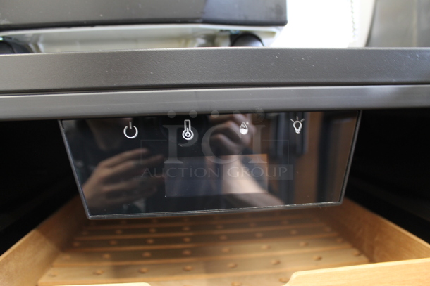 BRAND NEW SCRATCH AND DENT! Whynter CHC-421HC 4.2 cu.ft. Cigar Cabinet Cooler and Humidor with Humidity Temperature Control and Spanish Cedar Shelves. 115 Volts, 1 Phase. Tested and Working! - Image 2 of 5