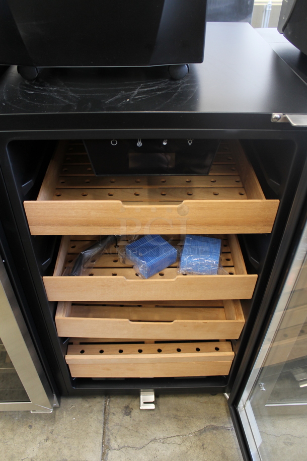 BRAND NEW SCRATCH AND DENT! Whynter CHC-421HC 4.2 cu.ft. Cigar Cabinet Cooler and Humidor with Humidity Temperature Control and Spanish Cedar Shelves. 115 Volts, 1 Phase. Tested and Working! - Image 3 of 5