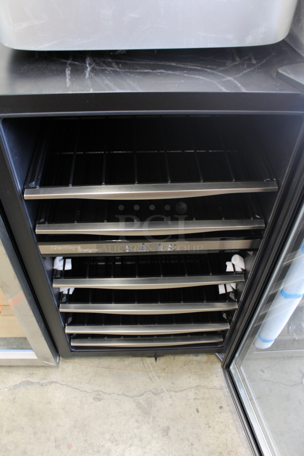 BRAND NEW SCRATCH AND DENT! Danby DWC040A3BSSDD 38 Bottle Free-Standing Stainless Steel Wine Cooler Merchandiser. 115 Volts, 1 Phase. Tested and Working! - Image 2 of 4