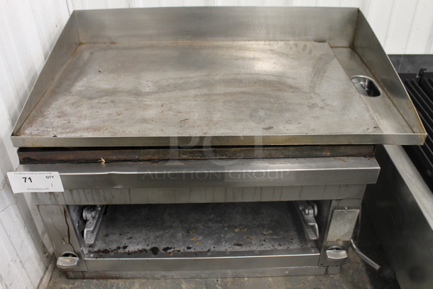 Stainless Steel Commercial Natural Gas Powered Flat Top Griddle on Cheese Melter. - Image 2 of 4