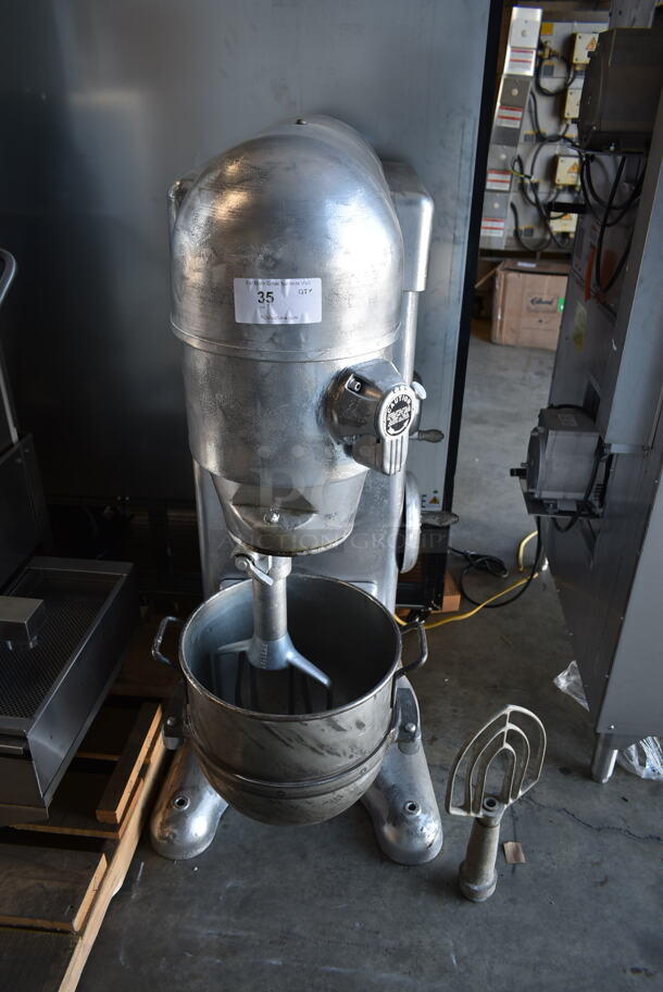 Blakeslee C30 Metal Commercial Floor Style 30 Quart Planetary Dough Mixer w/ Metal Mixing Bowl and 2 Paddle Attachments. 125 Volts, 1 Phase. Tested and Working! - Image 2 of 12