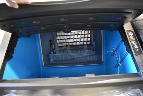 BRAND NEW SCRATCH AND DENT! 2022 Manitowoc UYF0140A-161B Stainless Steel Commercial Self Contained Ice Machine. 115 Volts, 1 Phase.  - Image 3 of 5