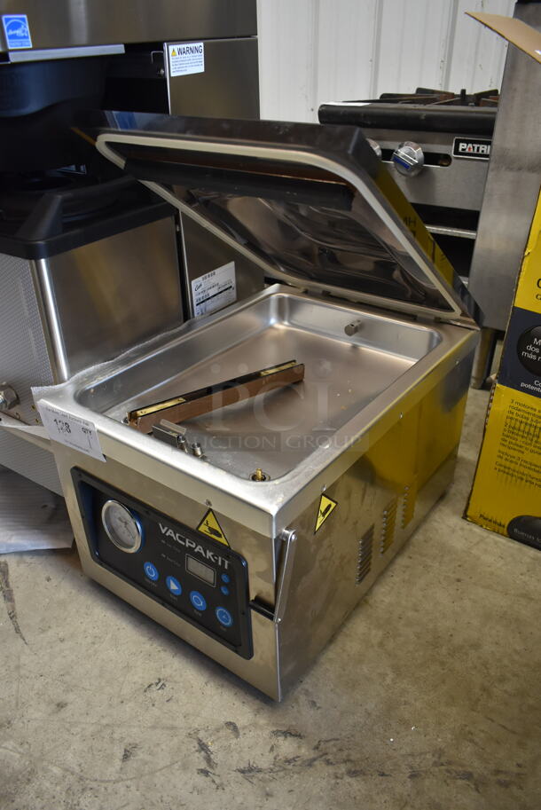BRAND NEW IN BOX! VacPak-It C13F 186VMC100P Stainless Steel Commercial Countertop Vacuum Sealer. Does Not Come w/ Power Cord. 120 Volts, 1 Phase. Tested and Working! - Image 5 of 7