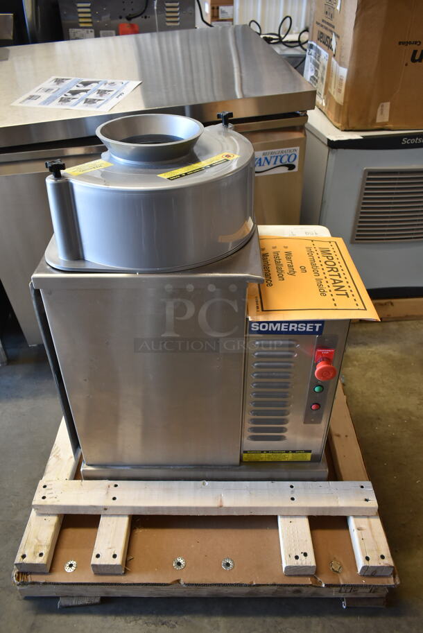 BRAND NEW SCRATCH AND DENT! 2023 Somerset SDR-400 Stainless Steel Commercial Countertop Stainless Steel Automatic or Manual Heavy Duty Dough Rounder. 110 Volts, 1 Phase. Tested and Does Not Power On - Image 1 of 10