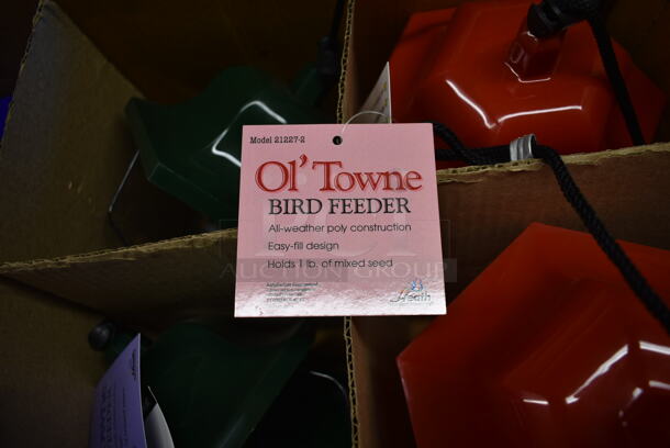 Box of 6 BRAND NEW! Ol' Towne Bird Feeders - Image 5 of 5
