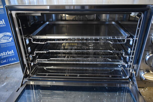 BRAND NEW! Waring WCO500X Stainless Steel Commercial Countertop Electric Powered Half Size Convection Oven. 120 Volts, 1 Phase.  - Image 7 of 8
