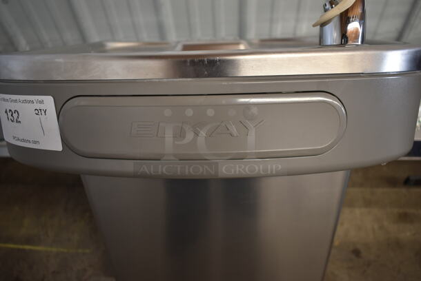 BRAND NEW SCRATCH AND DENT! Elkay Metal Wall Mount Water Fountain w/ Bottle Filler. 115 Volts, 1 Phase. - Image 5 of 9