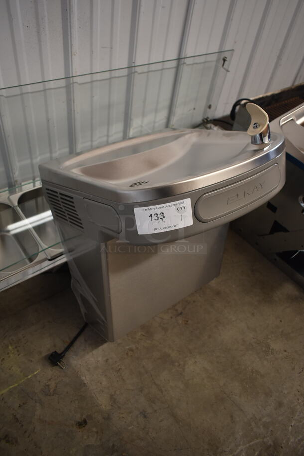 BRAND NEW SCRATCH AND DENT! Elkay Metal Wall Mount Water Fountain. 115 Volts, 1 Phase. - Image 2 of 5