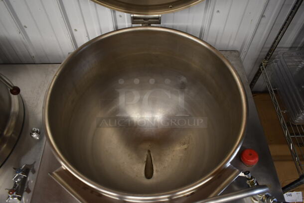 Cleveland KDM-40-T Stainless Steel Commercial Floor Style Steam Powered 40 Gallon Steam Kettle. - Image 5 of 8