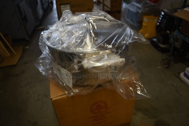 BRAND NEW! Winco Stainless Steel Stock Pot w/ Lid. - Image 2 of 5