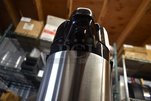 BRAND NEW SCRATCH AND DENT! Winware AP-822 Stainless Steel Commercial Air Pot. - Image 3 of 5
