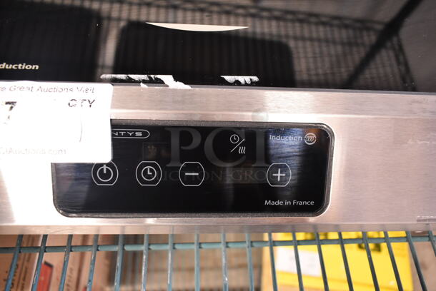 BRAND NEW SCRATCH AND DENT! Equipex G12-5000 Stainless Steel Commercial Countertop Electric Powered 2 Burner Induction Range. Stock Picture Used as Gallery. 208/240 Volts, 1 Phase. - Image 4 of 8