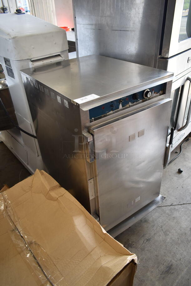 Alto Shaam 1000-TH/II Stainless Steel Commercial Heated Holding Cabinet on Commercial Casters. 125 Volts, 1 Phase. Tested and Working! - Image 2 of 9