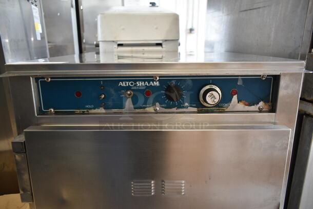 Alto Shaam 1000-TH/II Stainless Steel Commercial Heated Holding Cabinet on Commercial Casters. 125 Volts, 1 Phase. Tested and Working! - Image 4 of 9