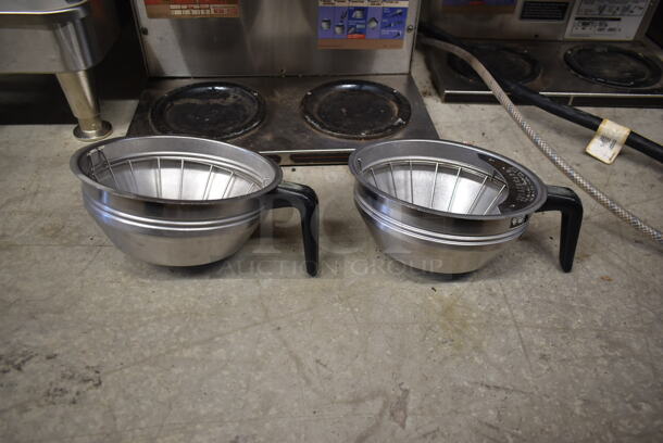 Bunn AXIOM 2/2 TWIN Stainless Steel Commercial Countertop 4 Burner Coffee Machine w/ 2 Metal Brew Basket. 120/208-240 Volts, 1 Phase. - Image 5 of 7