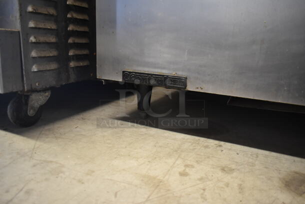 True TSSU-48-10 Stainless Steel Commercial Sandwich Salad Prep Table Bain Marie Mega Top. 115 Volts, 1 Phase. Tested and Powers On But Does Not Get Cold - Image 8 of 8