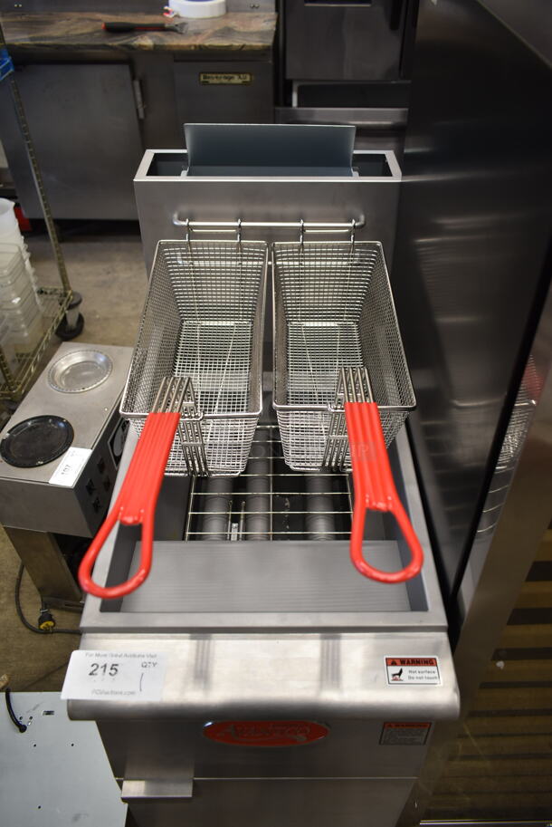 BRAND NEW SCRATCH AND DENT! 2022 Avantco FF300-N Stainless Steel Commercial Floor Style Natural Gas Powered Deep Fat Fryer w/ 2 Metal Fry Baskets. 90,000 BTU. - Image 3 of 7