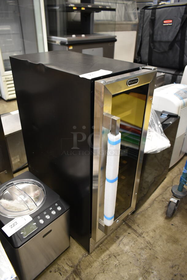 BRAND NEW SCRATCH AND DENT! Whynter BWR-18SD Metal Commercial 18 Bottle Single Door Wine Cooler Merchandiser. 115 Volts, 1 Phase. Tested and Working! - Image 2 of 6