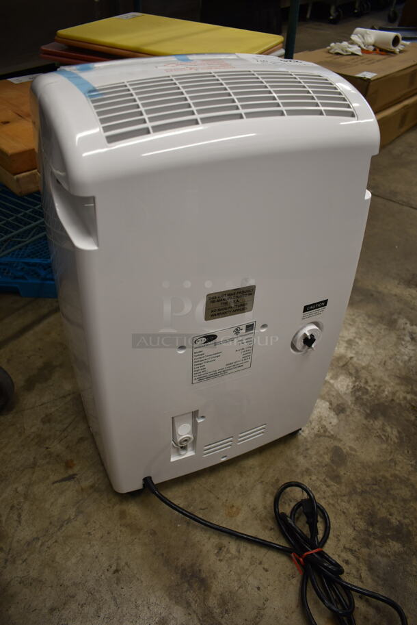 BRAND NEW SCRATCH AND DENT! Whynter RPD-702WP Metal Portable 70 Pint Dehumidifier. 115 Volts, 1 Phase. Tested And Working! - Image 5 of 6